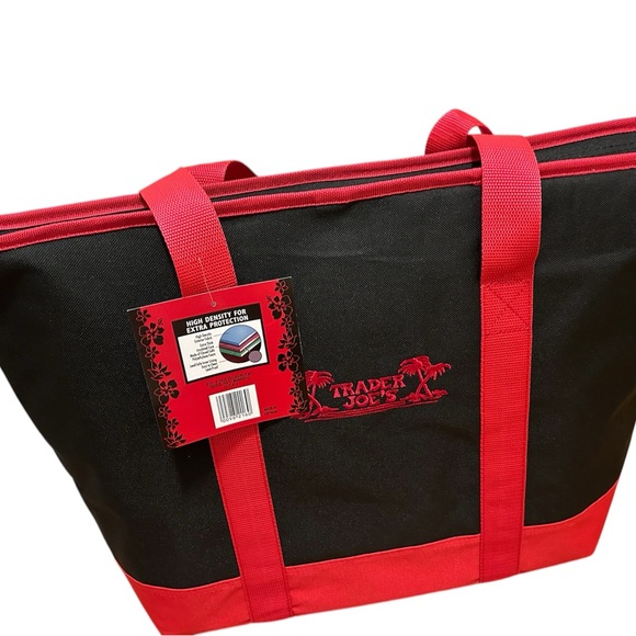 New with tag Trader Joe's Black and Red Tote and Cooler Bag Set - Picture 3 of 11